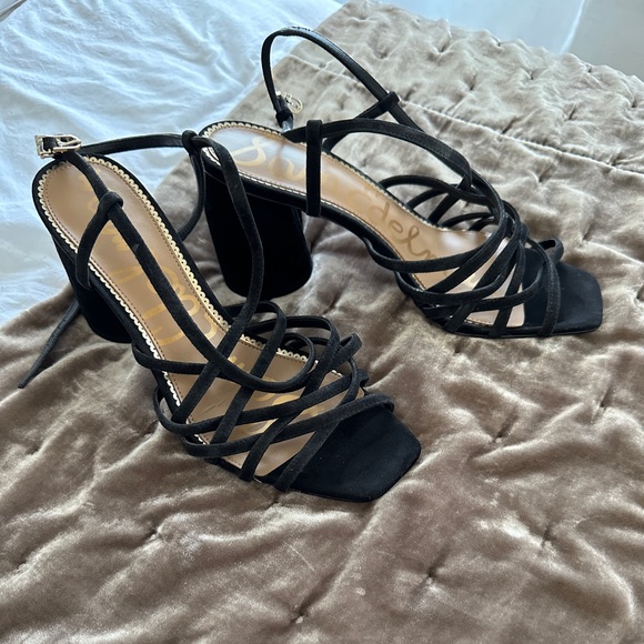 Sam Edleman on chunky sandal - Picture 2 of 7